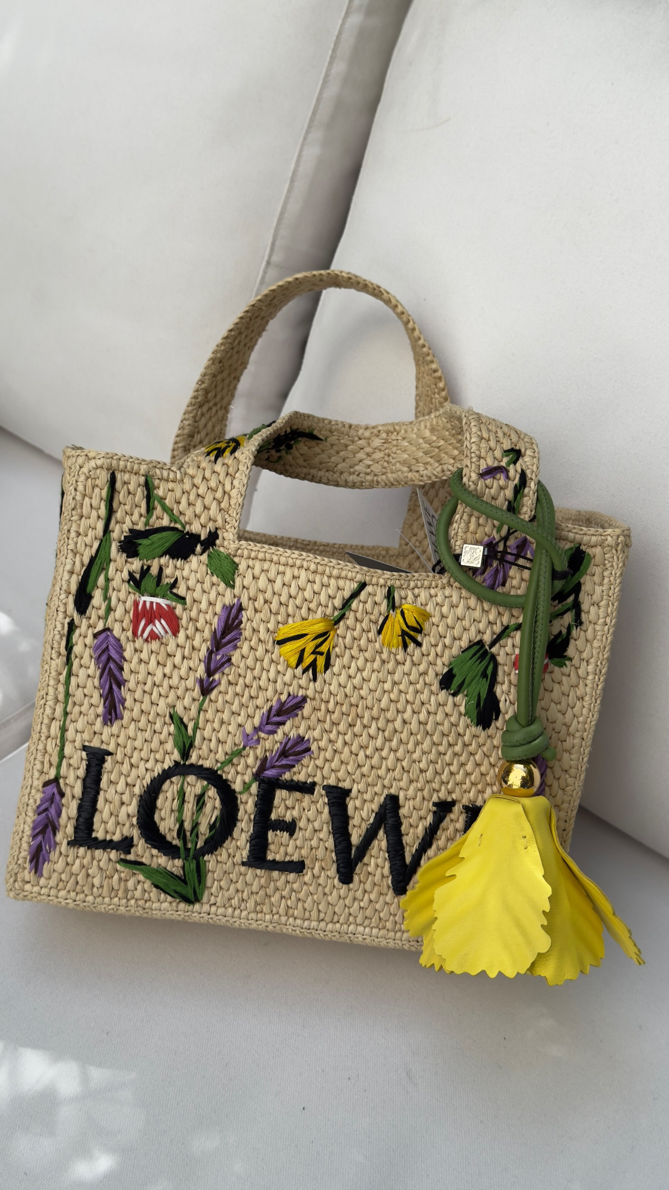 Font Tote in raffia Loewe