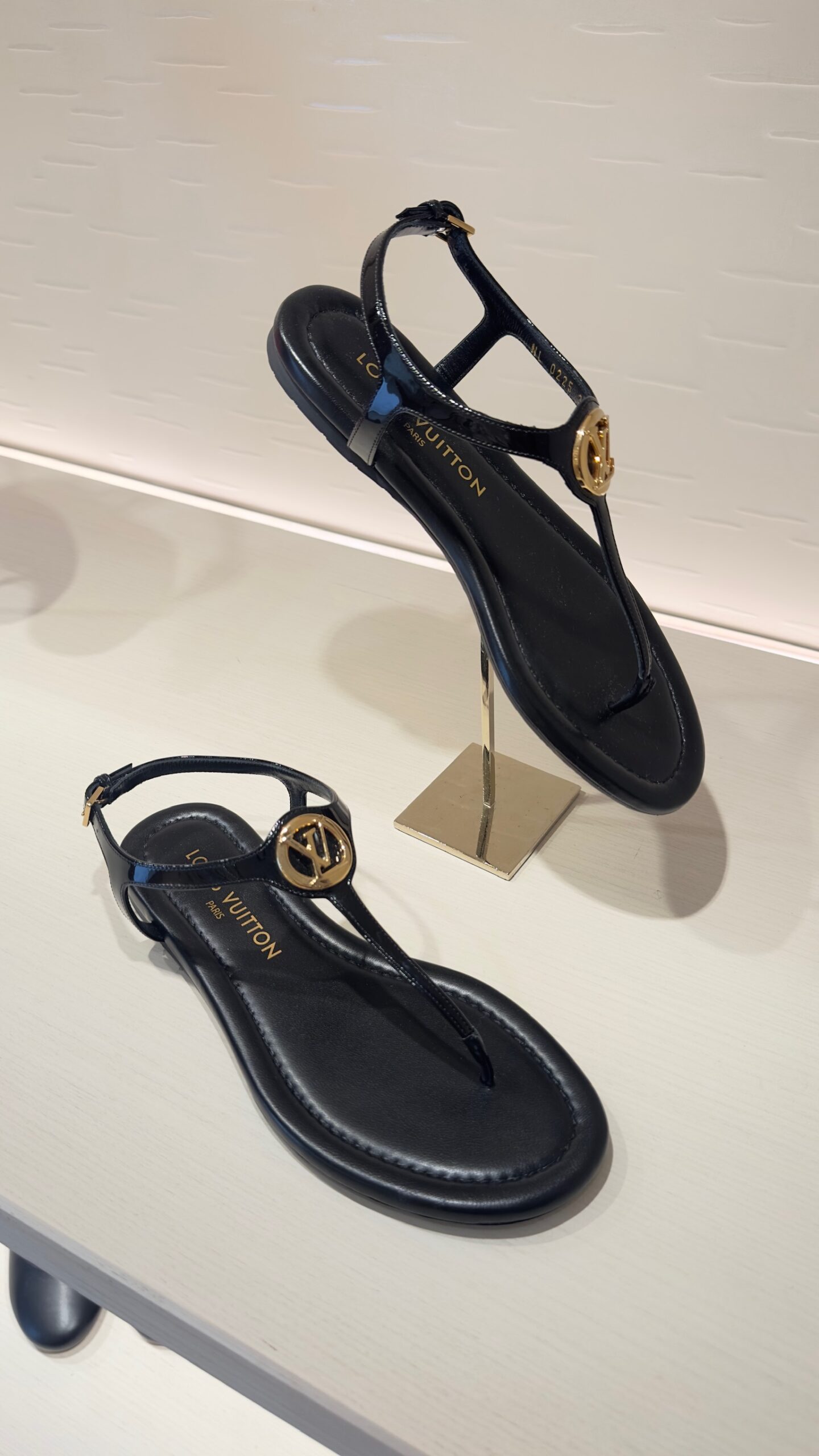 Sunkiss Flat Sandal Louis Vuitton