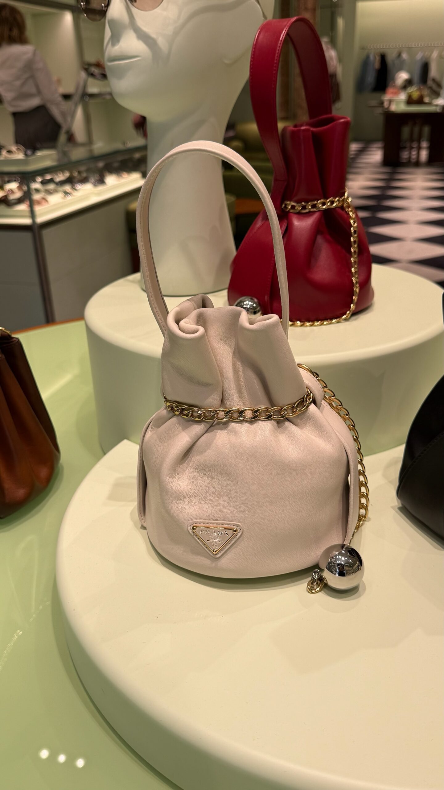 Petit Sac Noir mini Prada