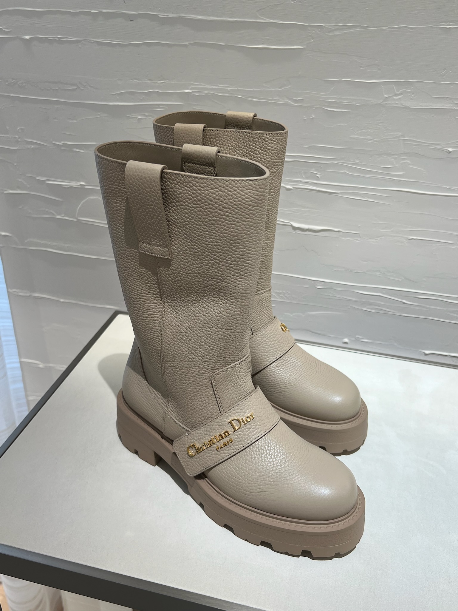 D-Quest Boot Dior
