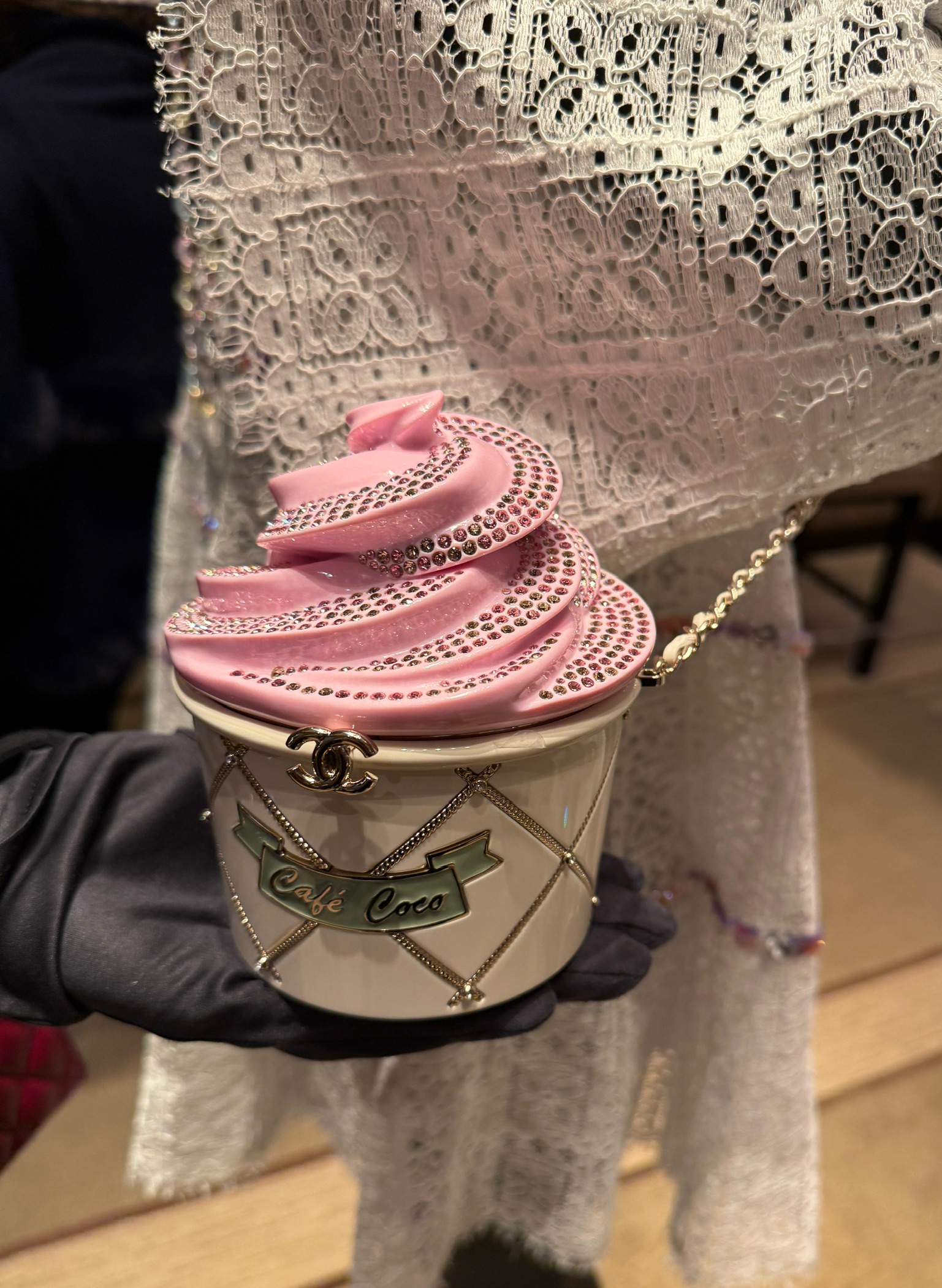 Ice Cream Minaudiere Chanel